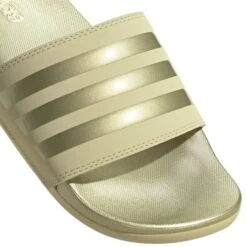ADIDAS Adilette Comfort Slides -Chic Shoes Store 2081684 108 alt6